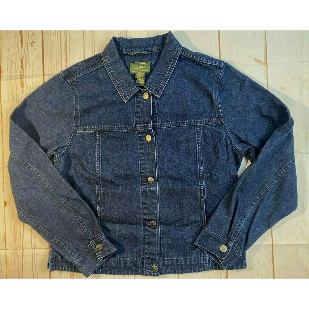 LL Bean Denim Trucker Jacket Womens Petite M Medium PM Blue Jean Metal Buttons